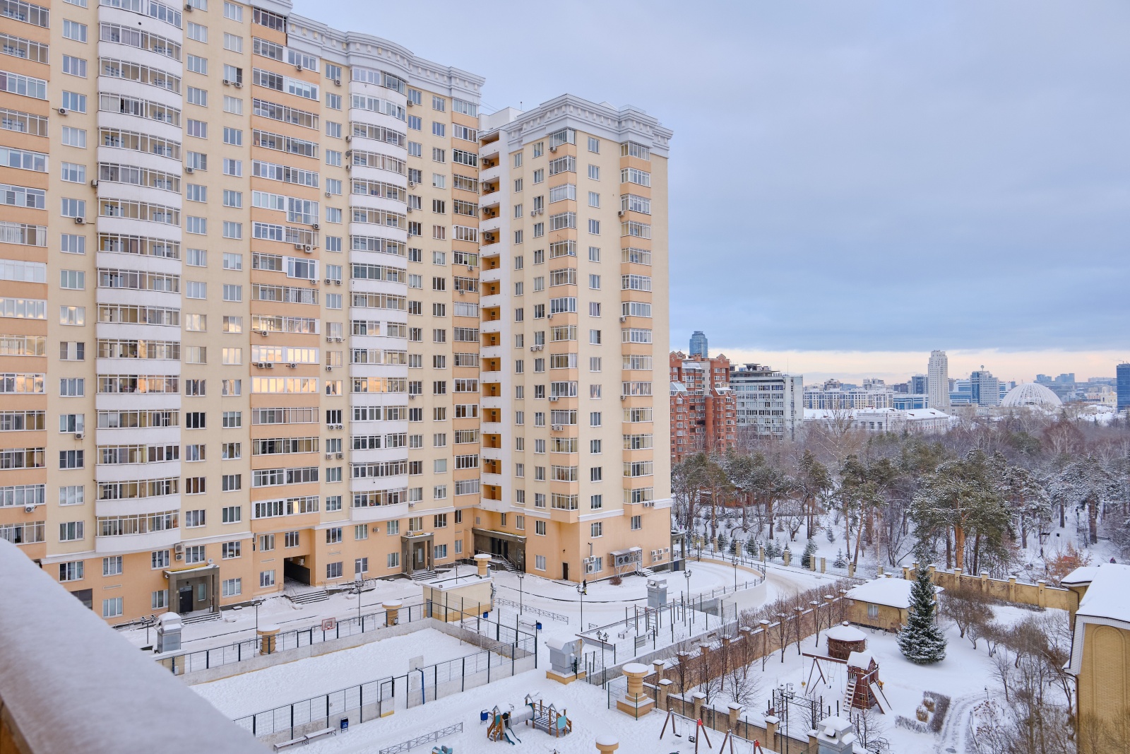 Апартаменты RentPlaza Шейнкмана 111