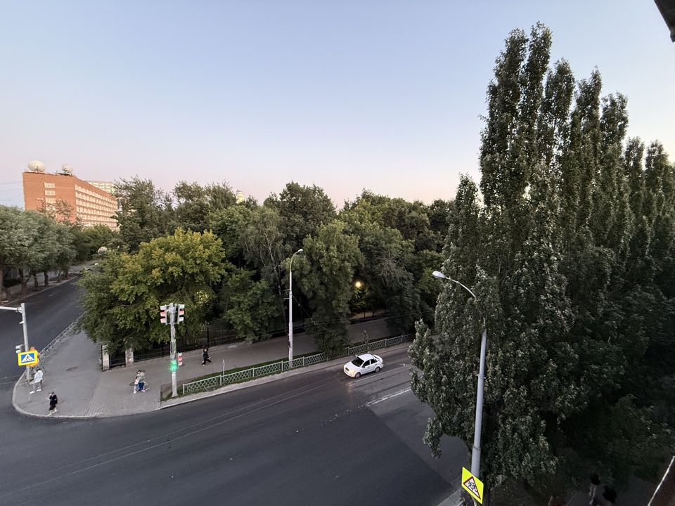  Видовая 2х комнатная в центре