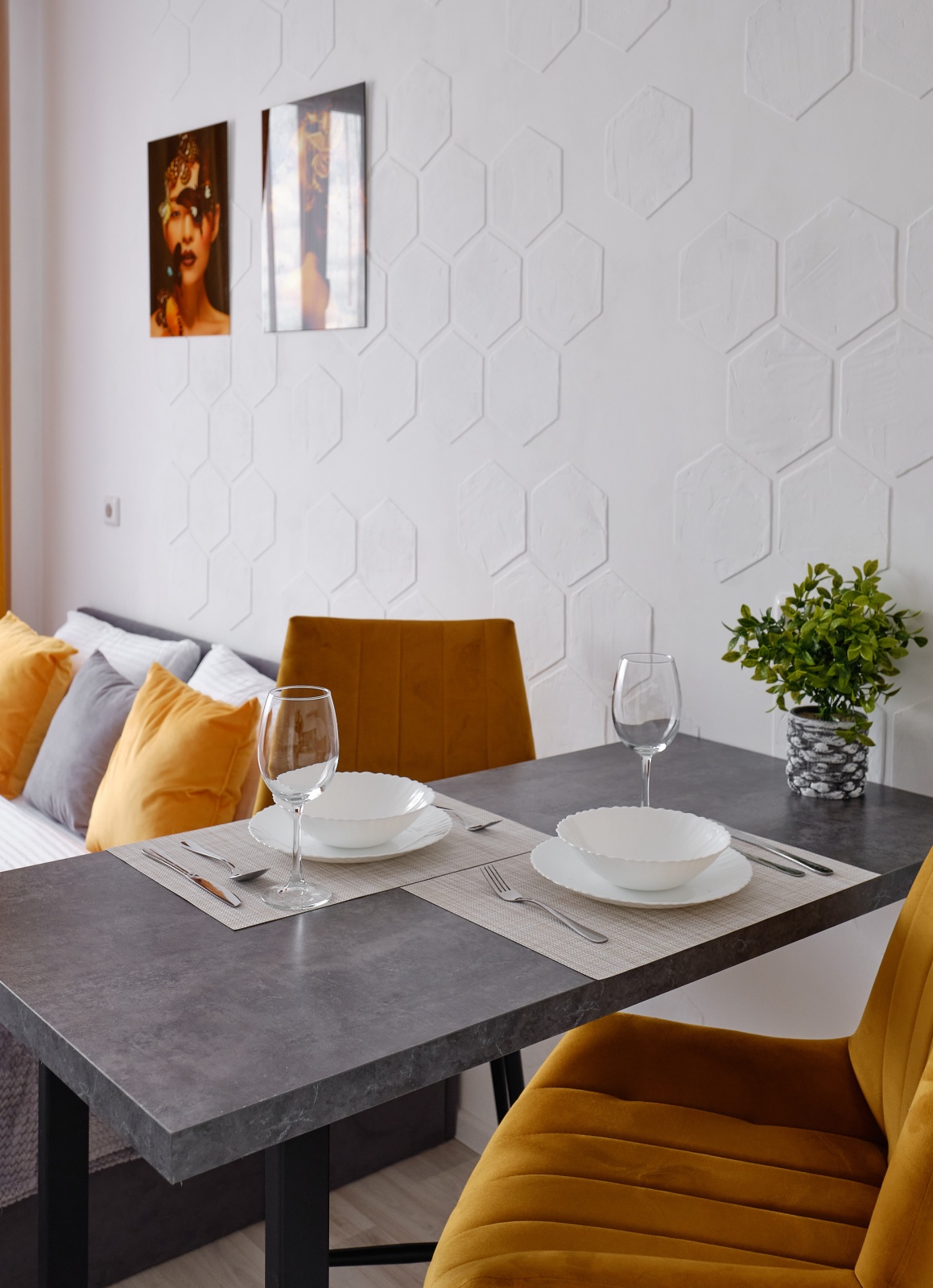 Апартаменты RentPlaza Крестинского 35