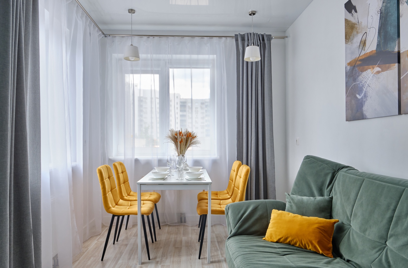 Апартаменты RentPlaza ЛЮКС в Центре на Московской 75