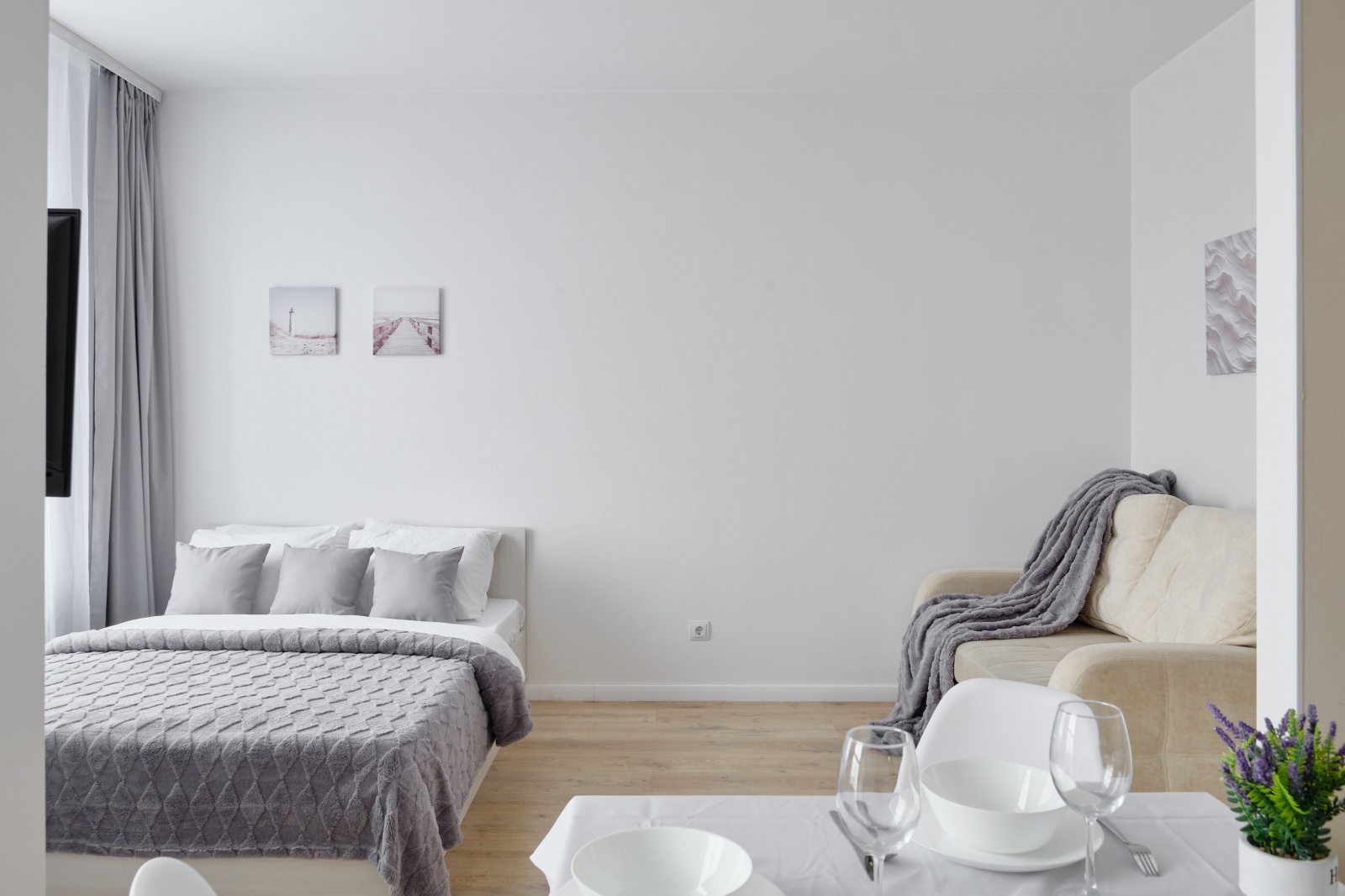  Апартаменты RentPlaza на 8 марта 204г