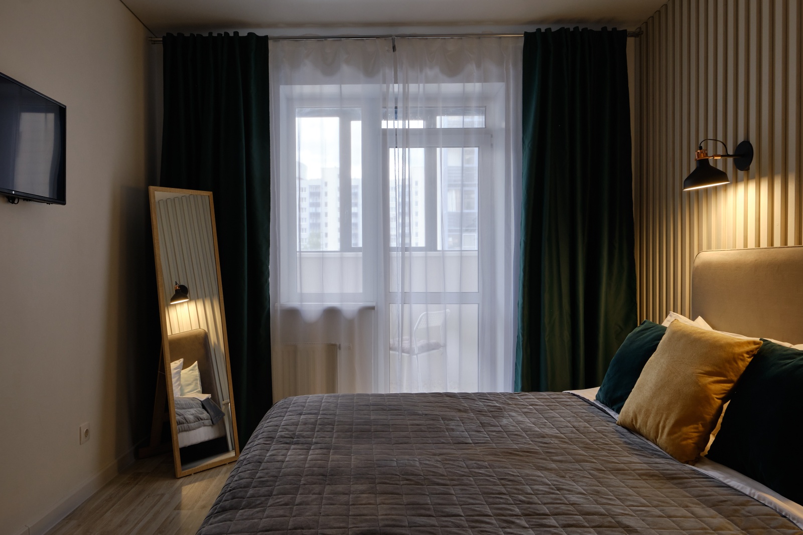 Апартаменты RentPlaza ЛЮКС в Центре на Московской 75